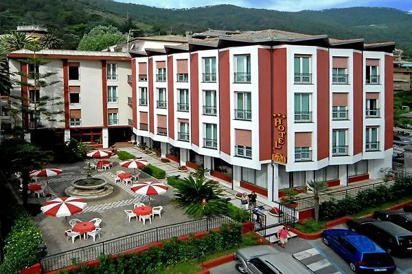 Hotel 5 Terre Monterosso al Mare 3*,